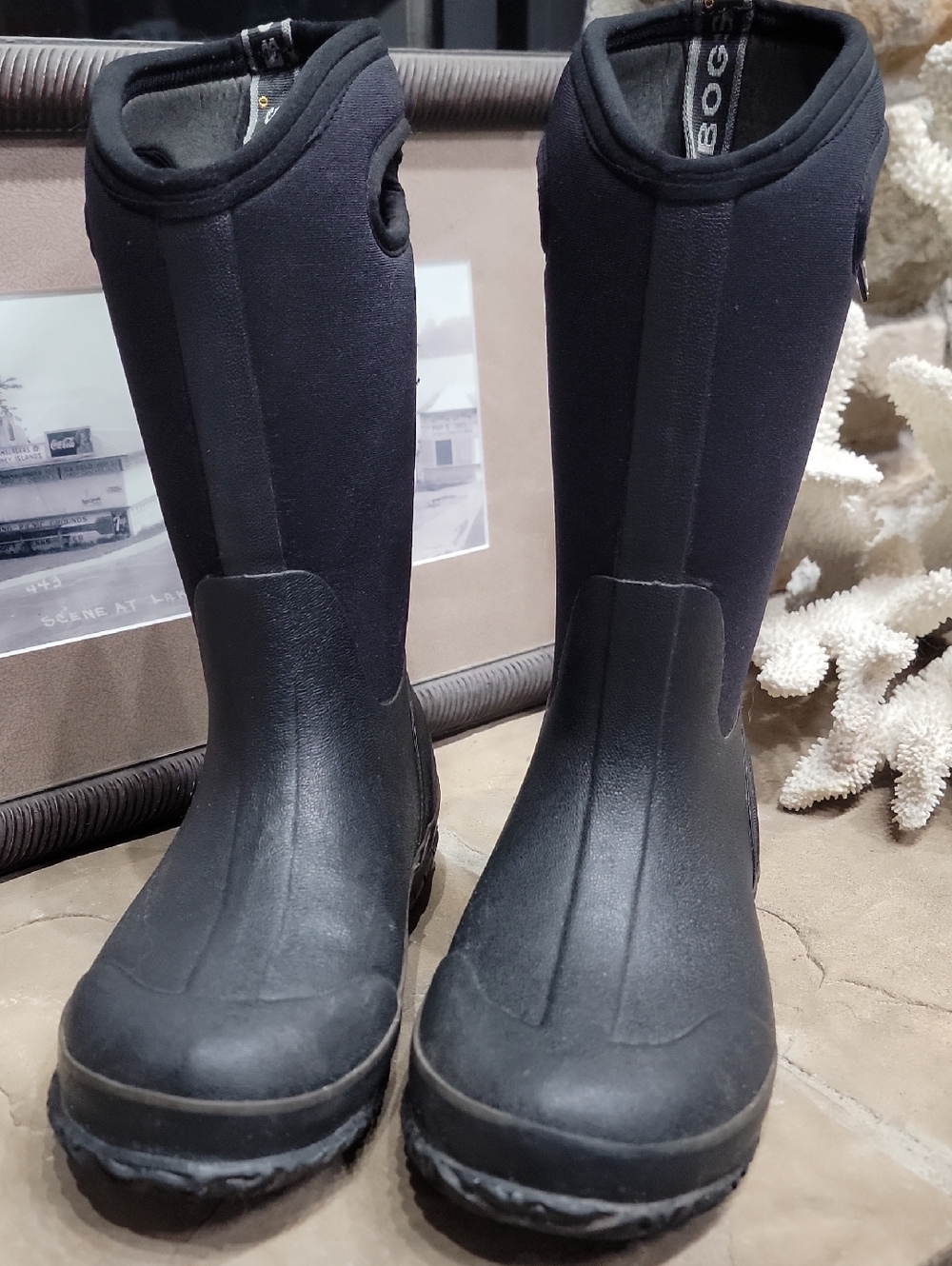 Youth Sz 4 Bogs Black Tall Waterproof Neoprene Boots